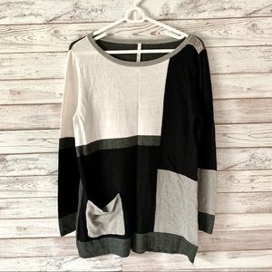 Leo & Nicole Bamboo Block Sweater Dress